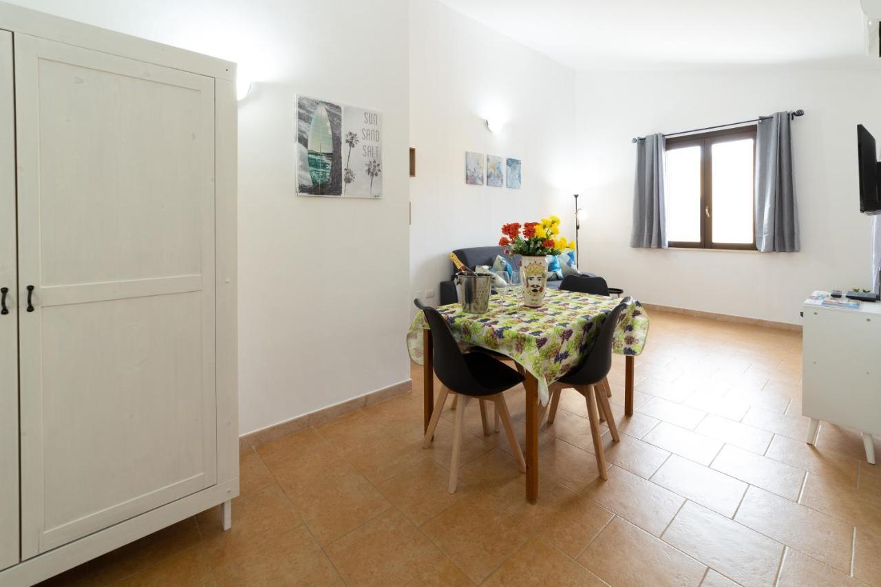 Casa Al Vicolo 99 Lägenhet Birgi Vecchi Exteriör bild