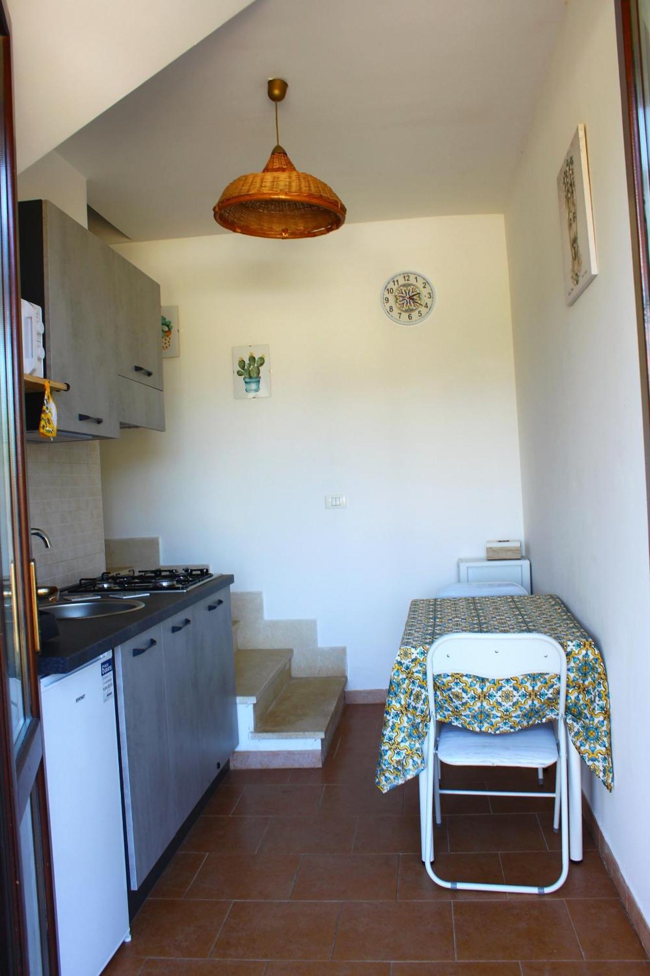 Casa Al Vicolo 99 Lägenhet Birgi Vecchi Exteriör bild